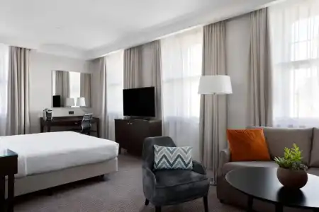 Bristol Marriott Royal - 77