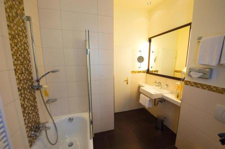 Best Western Kaiserhof - 10
