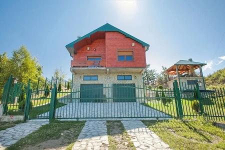 Resort & Resort Gacka - 125
