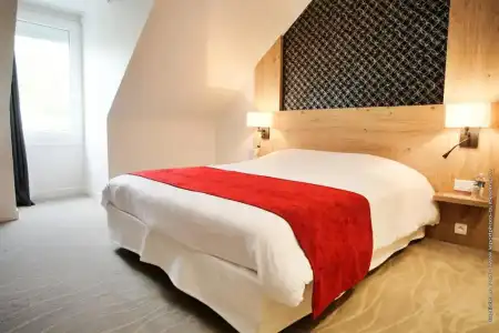 Kyriad Vannes Centre-Ville - 51