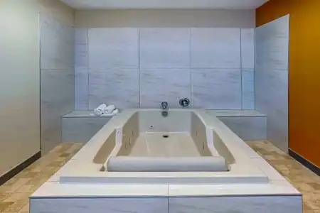 3 Bedroom Community House - 33