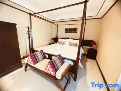 Na Thapae - 77