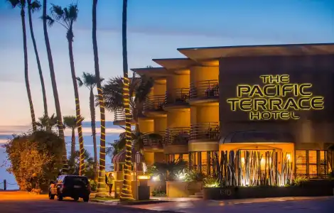 Pacific Terrace - 24