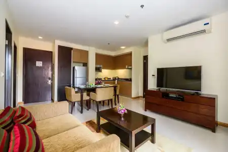 Lohas Residences Sukhumvit - 44