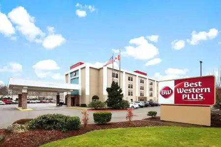 Best Western Plus Bellingham - 50