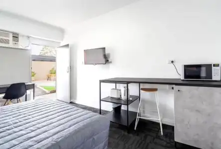 City West Motel - 28