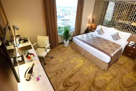 Best Western Chinatown - 155