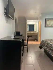 Budget Motel - 22
