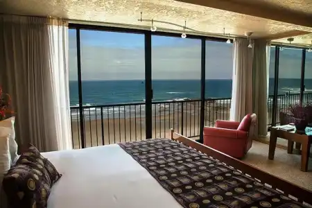 Inn at Spanish Head - 17
