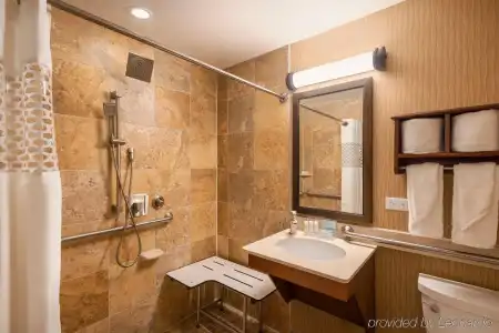 Hampton Inn Manhattan/Downtown-Financial District - 7