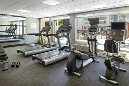 Courtyard by Marriott Myrtle Beach Broadway - 21