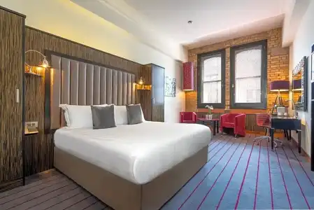 The Trinity City - 61