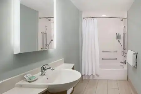 SpringHill Suites by Marriott New Smyrna Beach - 36