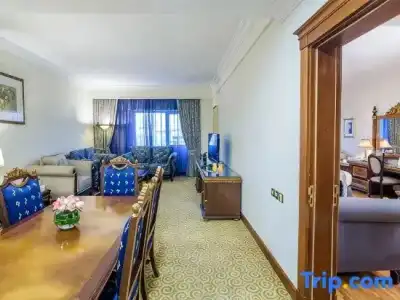 Grand Excelsior - Bur Dubai - 56