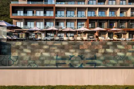 Royal Blue Resort & Residences - 21