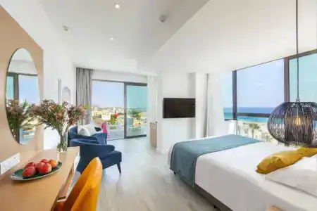 Leonardo Crystal Cove & Spa by the sea - Adults Only - 81