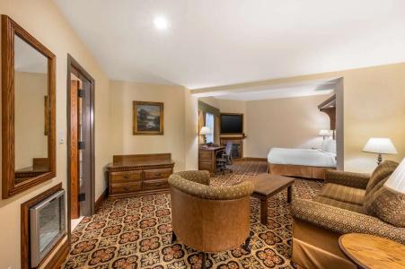 Best Western Premier Mariemont Inn - 26