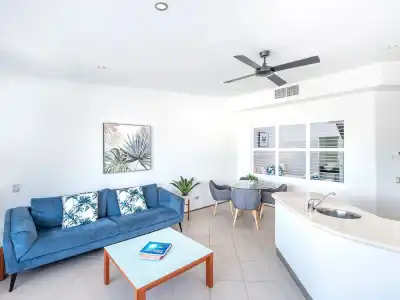 Saltwater Luxury Apartments - 111