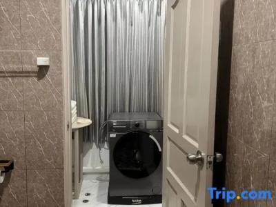 Mall Suites - 571