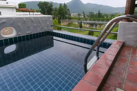 Swiss Valley Hip Resort - 179