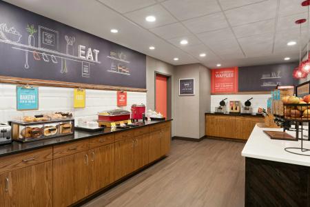 Hampton Inn & Suites Ocean City West - 25