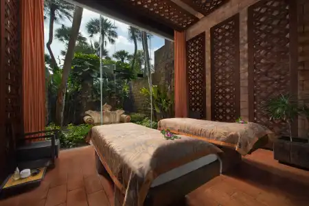 Marriott's Phuket Beach Club - 17