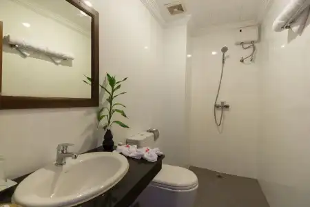Angkor Ry Boutique - 9