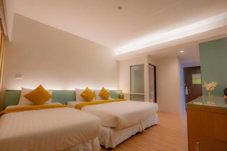 Peace Land Khaosan - 2