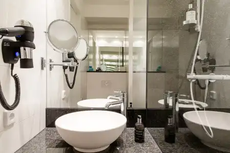Motel One Frankfurt-Römer - 6