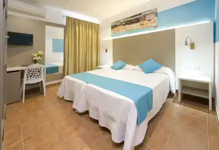 Hostal Residencia Adelino - 6