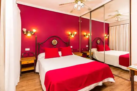 Regency Torviscas Apartments & Suites - 4