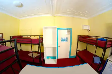 Jolly Swagman Backpackers - 13