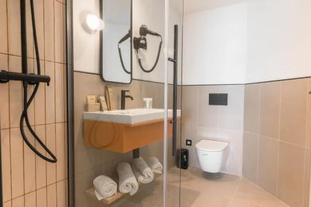 Akquaaa Boutique - 82