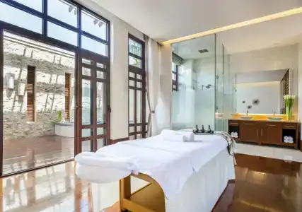 The St. Regis Sanya Yalong Bay Resort - 2