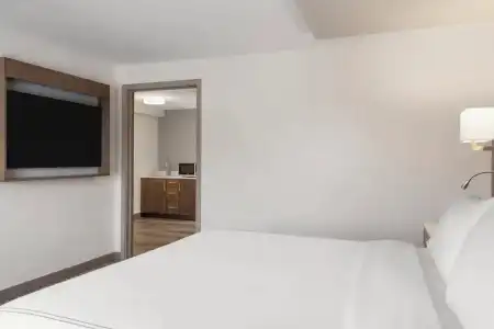 EVEN Ann Arbor S - University Area by IHG - 90