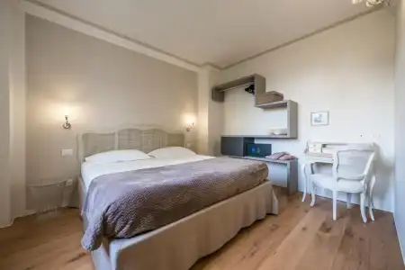 Villa Italia Luxury Suites and Apartments - 94