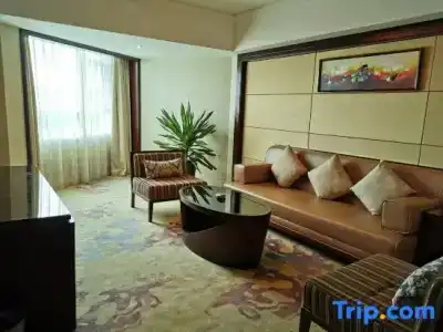 Haikou Conifer Crown Garden - 95