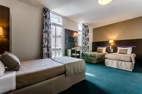 Hôtel Croix des Bretons Lourdes Pyrénées - 28