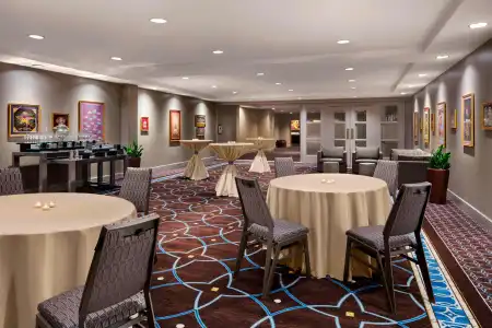 Sheraton New Orleans - 42