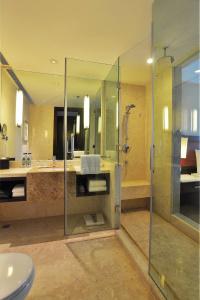 Courtyard by Marriott Hangzhou Wulin - 7