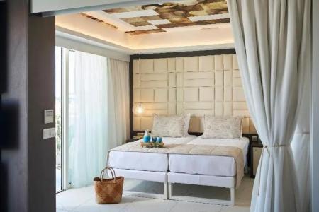 King Jason Paphos - Designed for Adults by Louiss - 48