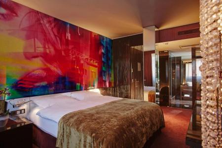 Savoy - 11