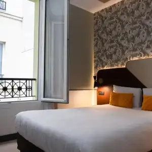Hôtel Kyriad Paris 10 — Canal Saint Martin-République - 27
