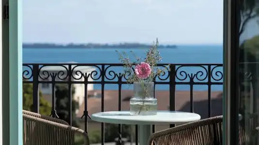 Gardone Palace - 114
