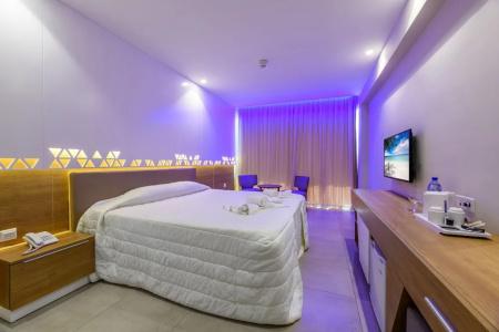 Tasia Maris Seasons - Adults Only - 105