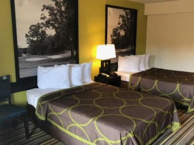 Super 8 by Wyndham Augusta - 18