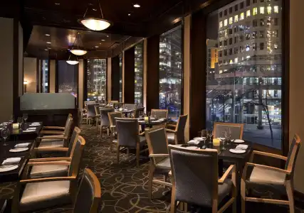 Hyatt Regency Vancouver - 24