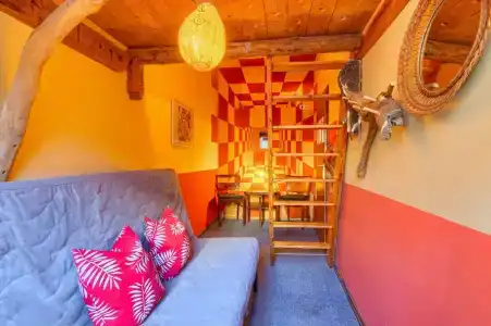 Lollis Homestay - Hostel - 63