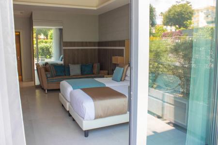 & Resort Tre Fontane Luxury - 46