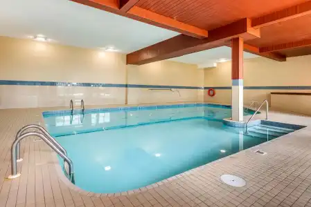 Quality Inn & Suites - 17